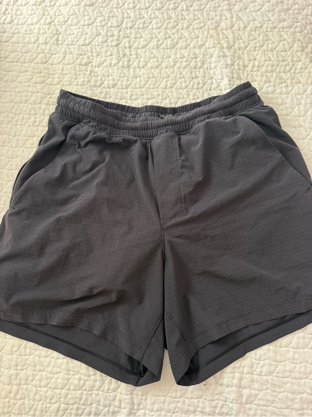 Small Lululemon Black Athletic Shorts - Comfortable Everyday Performance